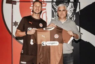 Van der Heyden Bek Belgian Kembali ke KAA Gent